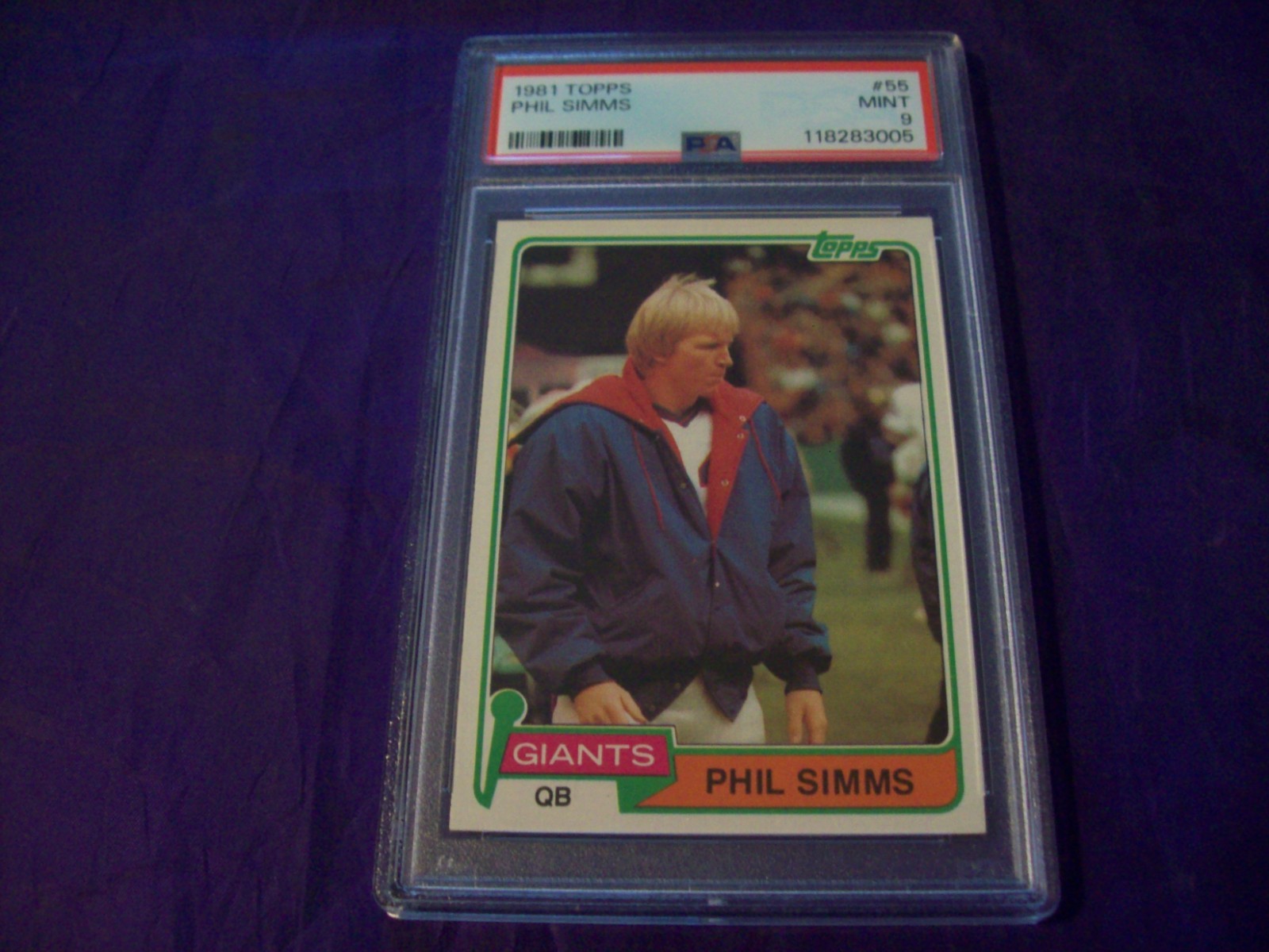 1981 TOPPS FOOTBALL #55 PHIL SIMMS PSA 9