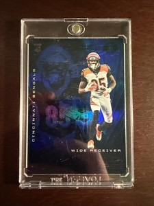 2020 Panini Illusions - Tee Higgins #21 Trophy Collection Sapphire (RC)