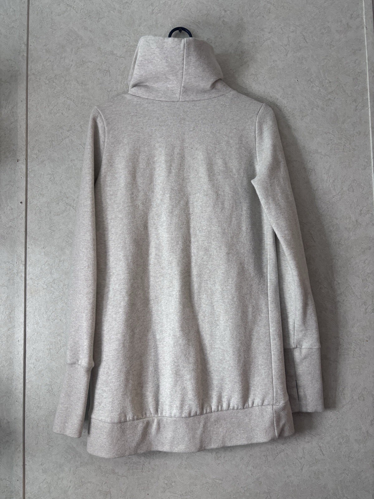 Fabletics Pullover Heather White Small Cowlneck - image 2