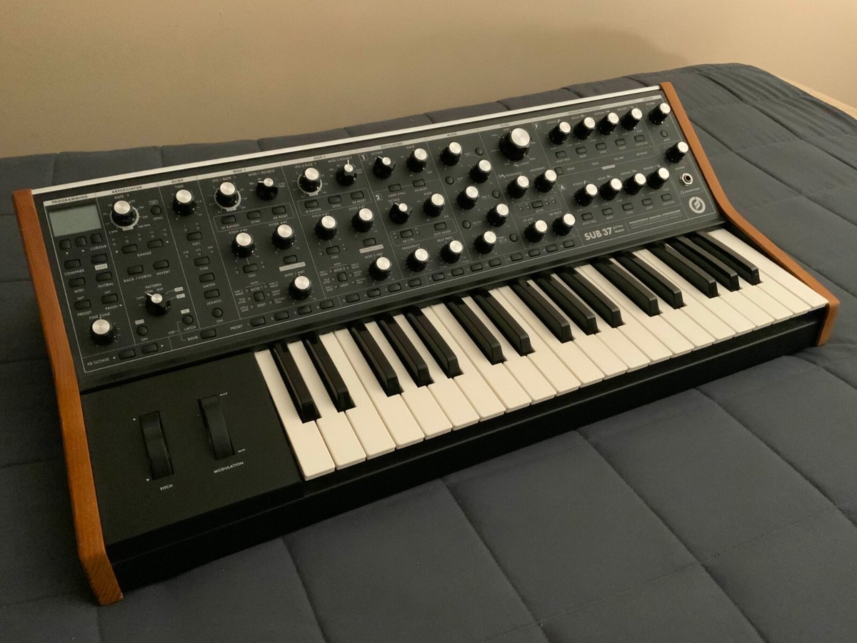 MOOG Sub 37 Keyboard Synthesizer for sale online | eBay MOOG Sub 37 Keyboard Synthesizer for sale online | eBay