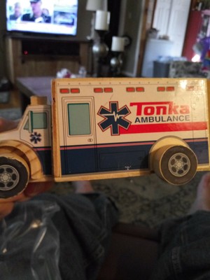 tonka toy ambulance