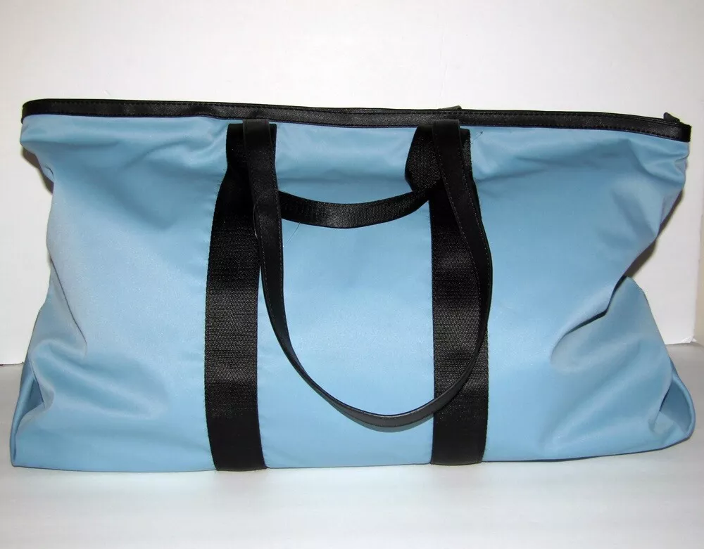 Wild fable weekender best sale bag