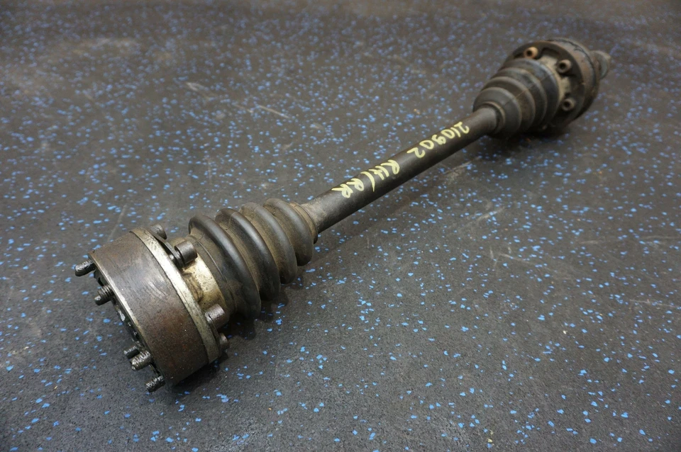 Eje trasero izquierdo o derecho CV manual 95133203807 Porsche 944 Turbo 1987-1991 Foto 2 de 4