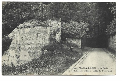 78 MARLY LE ROI LA FORET LES RUINS DU CHATEAU