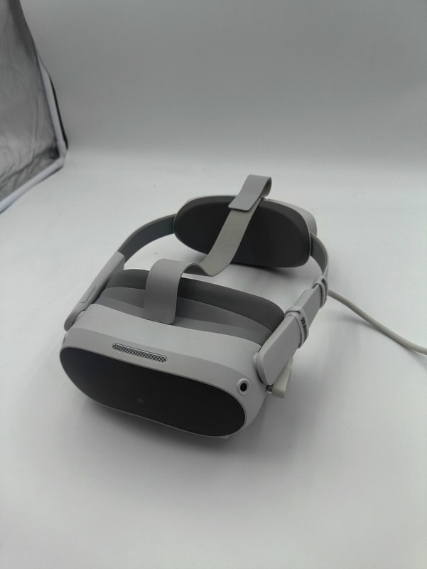 PICO 4  VR Headset 128GB (No Controllers)
