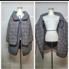 Gray Check Quilted Cape Outerwear