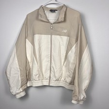 New Balance NB Water Defy Windbreaker Jacket Women  s Medium Full Zip
