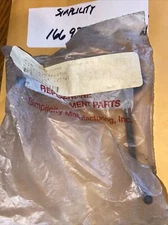 NEW SIMPLICITY BELT GUIDE 1669306 OEM