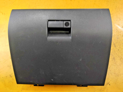 OEM 2010 ISUZU RODEO DENVER 4WD 3.0 D HANDSCHUH BOX SCHWARZ