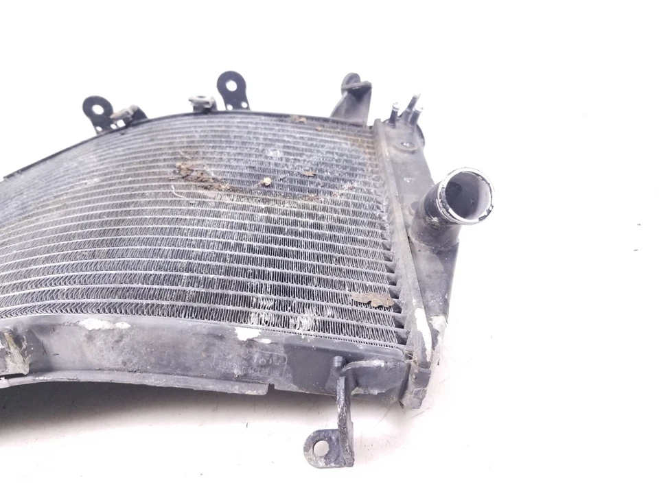 Radiador Yamaha YZF-R6 R6S 2003 Foto 3 de 4