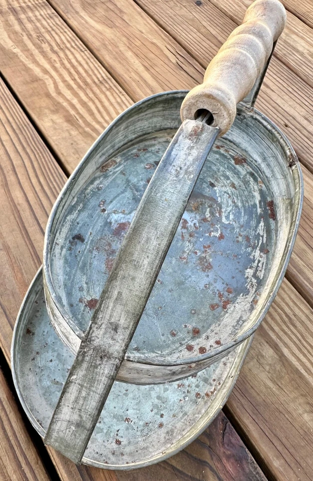 Vintage Galvanized 2-Tiered Rustic Oval Trays w/ Wood Handle No Holes 11" Wide - Image 4 of 4