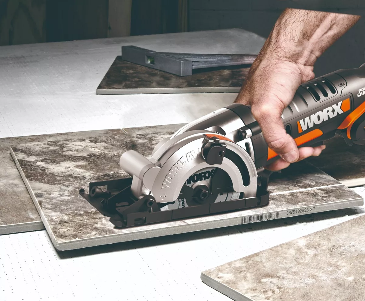 New Worx 20V Brushless Cordless Compact Circular Saw