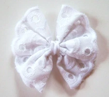 10 White Eyelet Banded Center 1 3/4" Bow Appliques ab-143