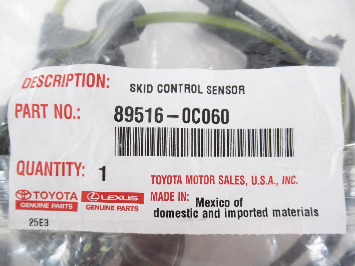ao Genuine OEM Toyota 89516-0C060 Passenger RH Rear ABS Sensor