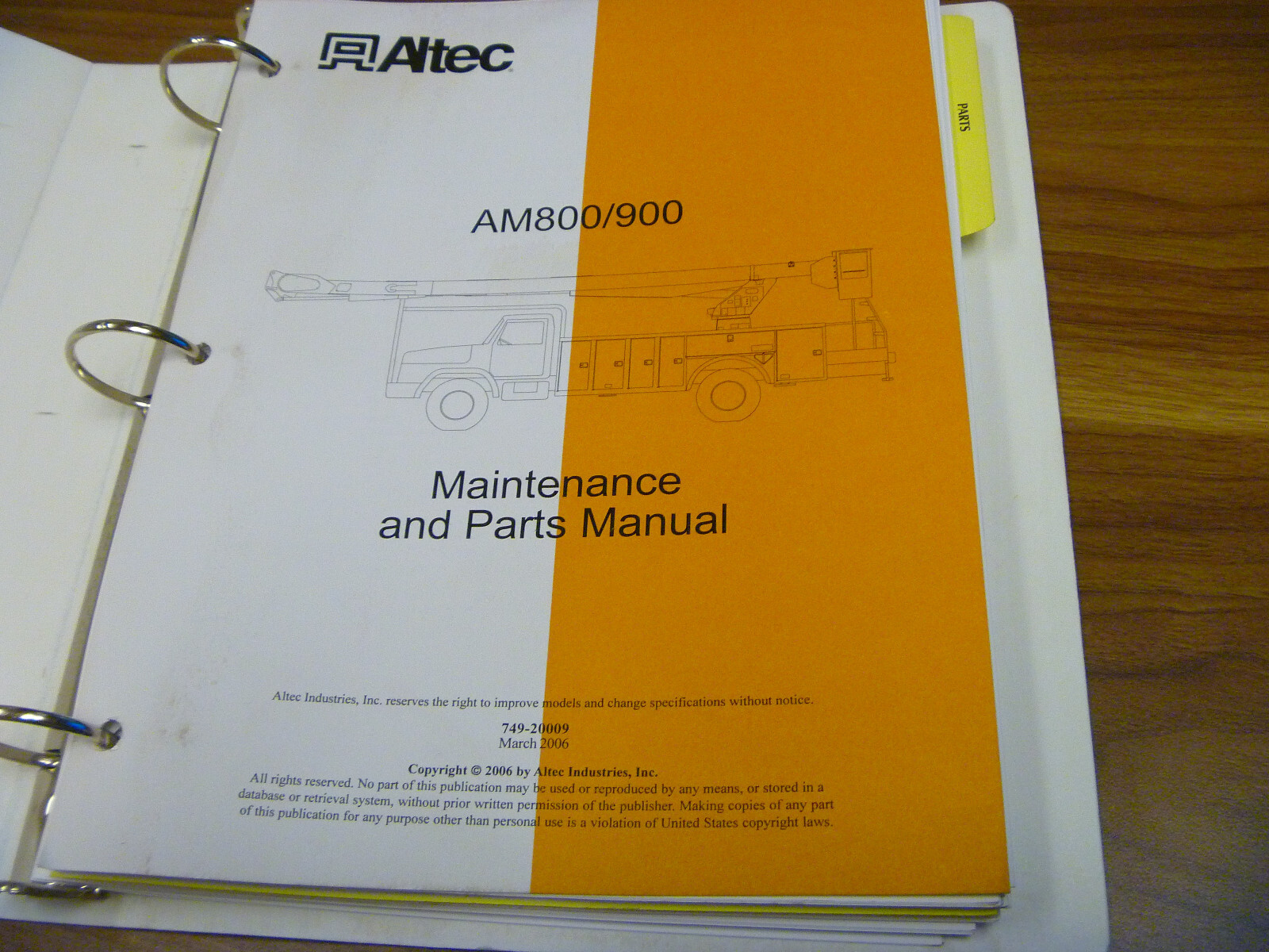Altec AM800 AM900 Aerial Boom Operator Maintenance Parts Catalog Manual ...