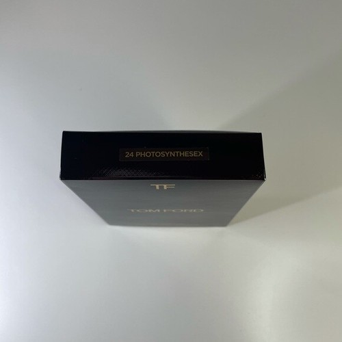 TOM FORD Eye Color Quad Eyshadow Palette 0.31 oz / 9 g Choose Your Shade BNIB - Picture 10 of 10