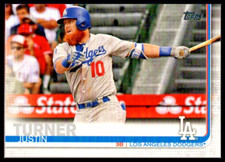 2019 TOPPS #180 JUSTIN TURNER LOS ANGELES DODGERS