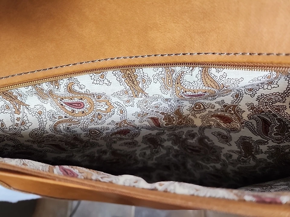 Bolso de hombro vintage de cuero tostado HARTMANN interior de cachemira con cremallera  Foto 3 de 4