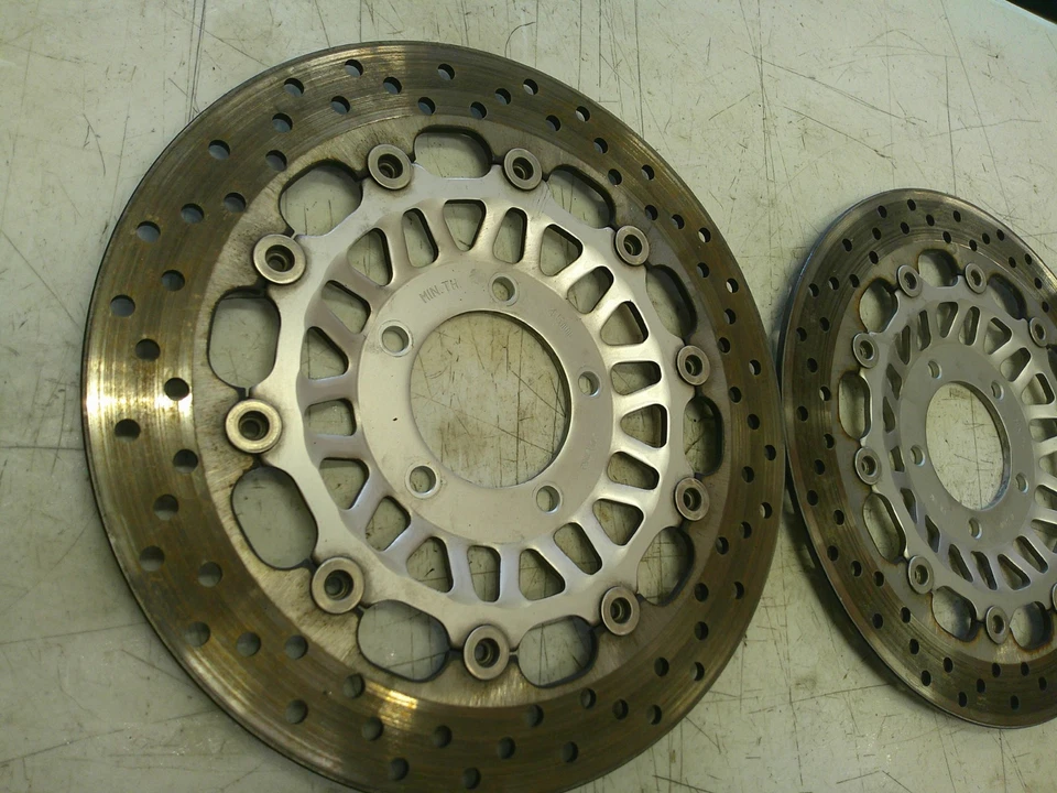 Juego de rotor disco freno delantero izquierdo derecho triumph rocket 3 2004-2007 par Foto 2 de 4