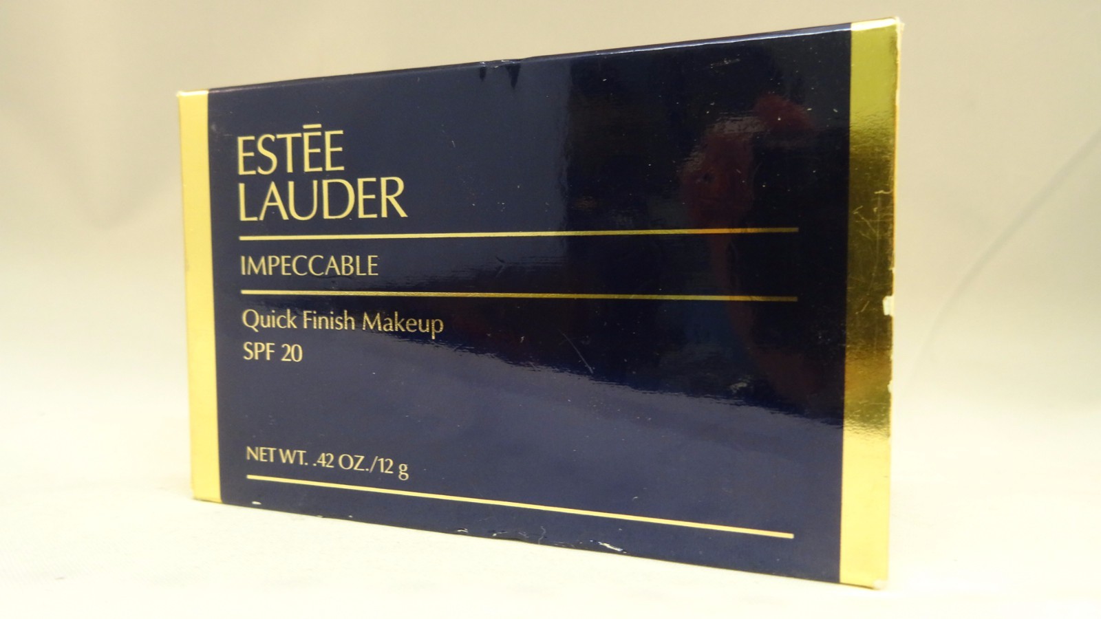 ESTEE LAUDER БЕЗУПРЕЧНАЯ КОСМЕТИКА ДЛЯ БЫСТРОГО НАНЕСЕНИЯ С SPF 20 - НАСЫЩЕННЫМ АРОМАТОМ КАКАО 12 - НОВАЯ УПАКОВКА