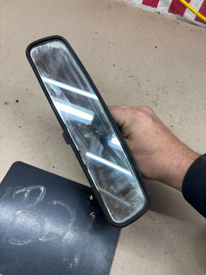 ESPEJO RETROVISOR VINTAGE NOSTÁLGICO MONTADO EN PARABRISAS 1967 68 69 MUSTANG COUGAR Foto 2 de 4