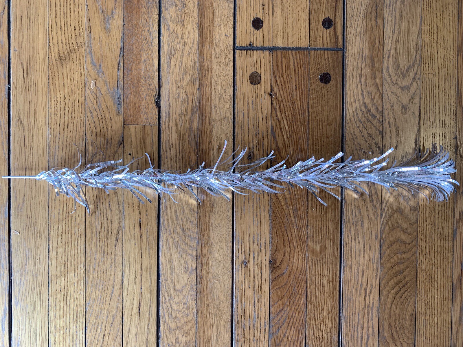 MCM Evergleam 95 Branch 6 Ft Aluminum "Pom Pom" Christmas Tree & Color