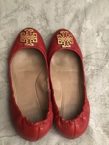 red ballet pumps size 6
