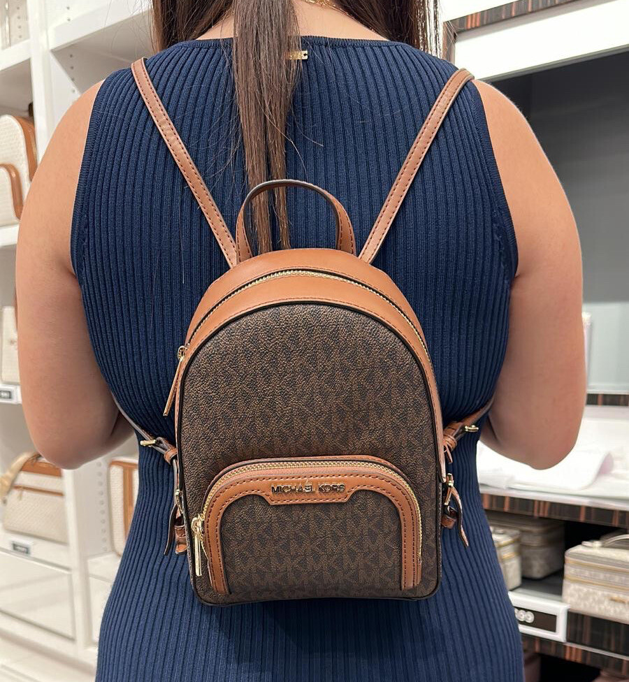 MICHAEL KORS JAYCEE リュック新品 Jaycee Medium Pebbled Leather Backpack | Michael Kors [US]