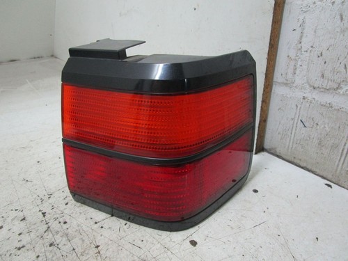 Rückfahrleuchte Rückleuchte rechts aussen VW PASSAT VARIANT (3A5, 35I) 1.8
