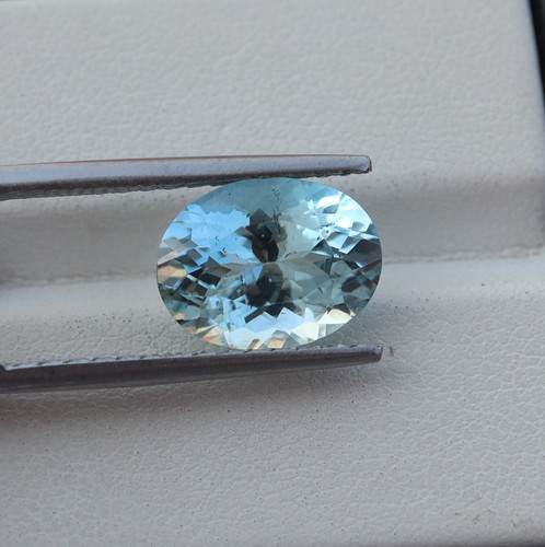 4.2 Cts 12.1x9.2 MM Natural Light Blue Aquamarine Faceted Oval March Birthstone - Picture 5 of 12