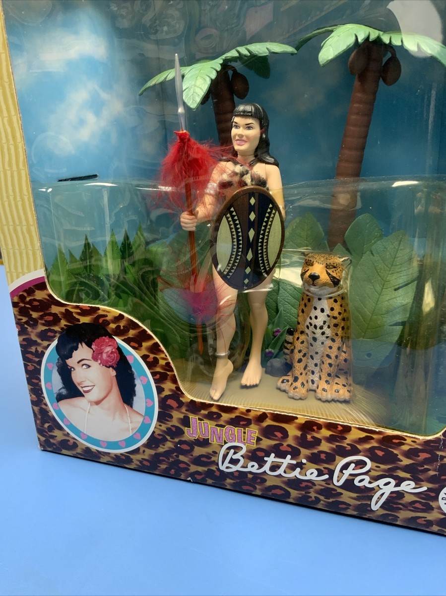JUNGLE BETTIE PAGE