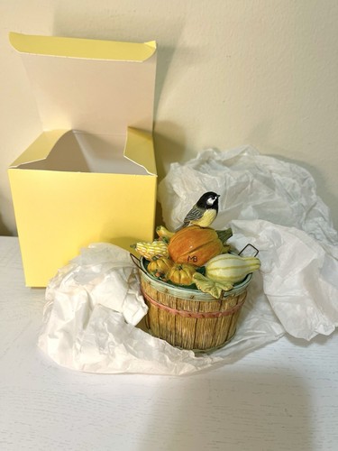 4” Tall Hallmark VTG Rare Marjolein Bastin Fall Harvest & Gourd Bird Trinket Box