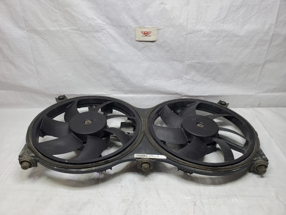 2013-2020 Nissan Pathfinder Radiator Cooling Dual Fan Motor OEM 214833JA0A - Image 3 of 4