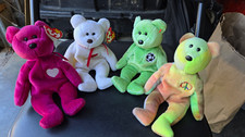 Ty Beanie Babies Plush Bears Lot of 4: Peace, Valentino, Valentina, Kicks 1999