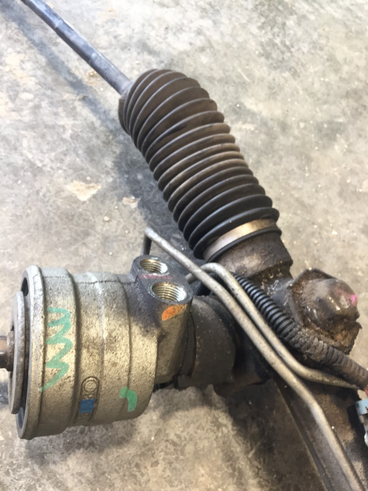 Chevrolet Corvette 2005-2013 Steering rack