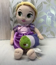 Tangled Disney Store Animators Rapunzel Plush Doll 13” w/ Pascal Tsum Tsum Pl