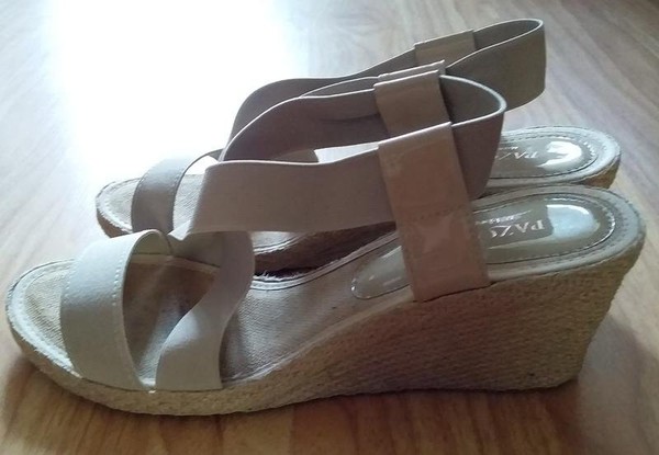 Women Carlo Pazolini Heels Beige 40