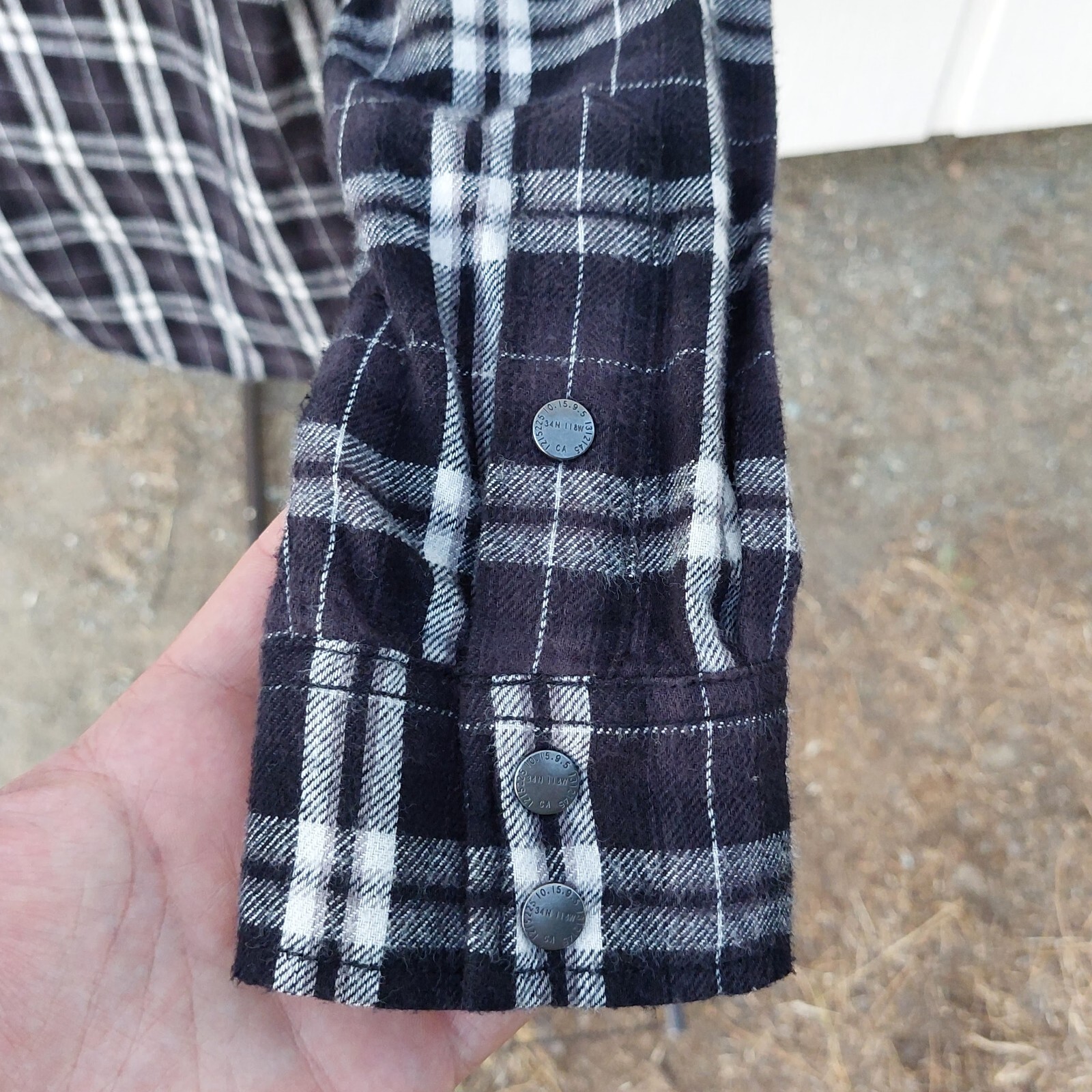 Picture 4 of 6