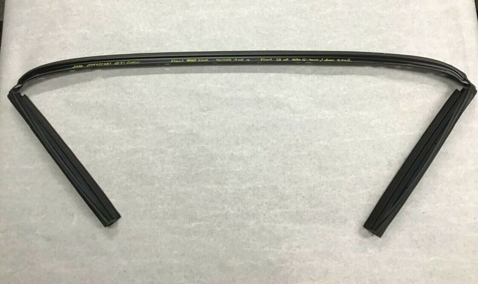 Maserati GranTurismo GranCabrio Outer Convertible Top Front Rubber Seal 83468000