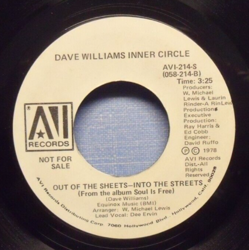 Dave Williams - Out Of The Sheets, Into The Streets - 1978 Discoteca quasi nuova 45 - Foto 1 di 1