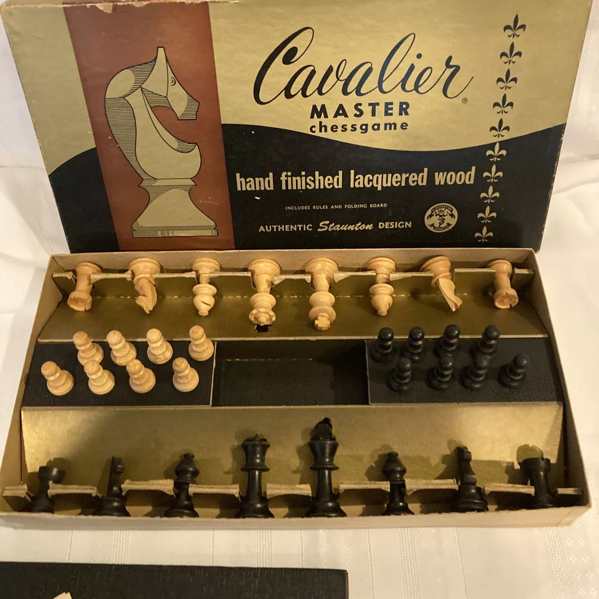 Vintage Cavalier Master Chess Game Hand Finished Lacquered Wood Staunton