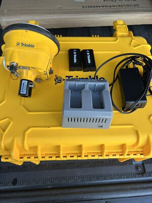 Trimble SPS986 900MHz Smart Antenna with GLONASS