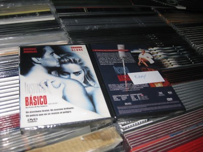 Basic Instinct DVD Michael Douglas Sharon Stone