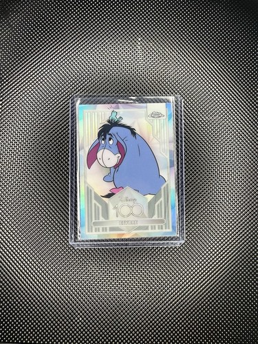 Eeyore - 2023 Topps cromo Disney 100 #29 refractor