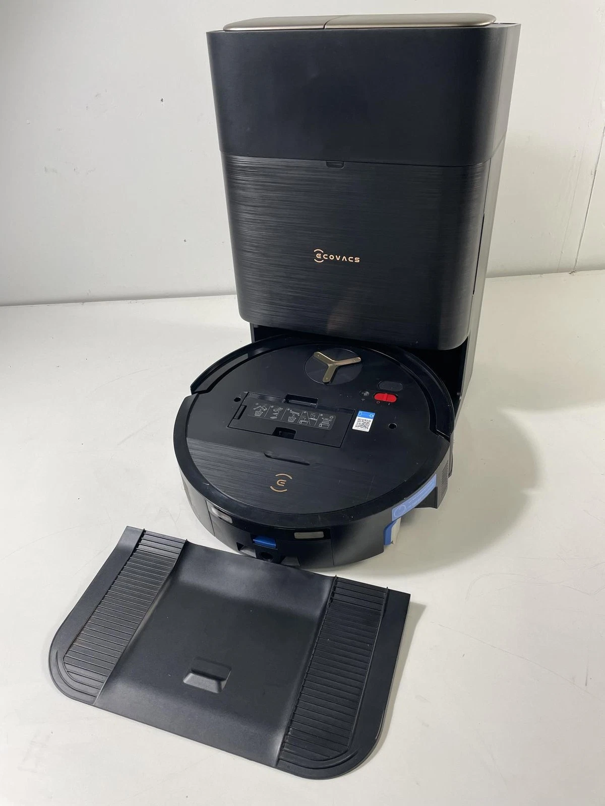 ECOVACS DEEBOT X9 PRO Omni Robot Vacuum and Mop, 16,600Pa Suction PC1726960