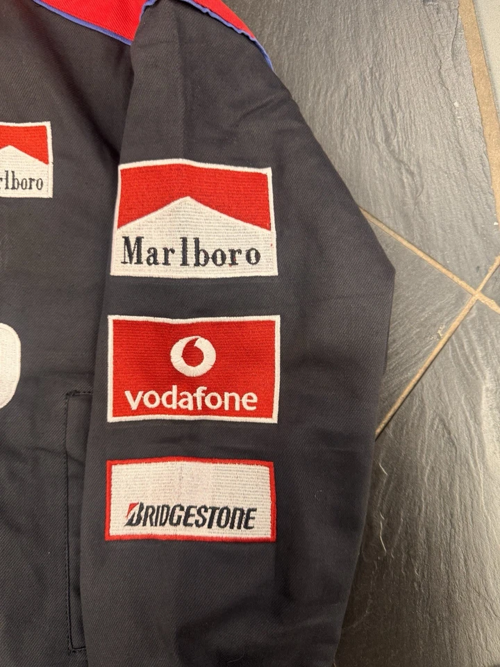 Vintage Ferrari Marlboro Racing Jacket – F1 Team Bomber Style- Size M - Image 4 of 4