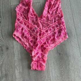Victoria's Secret Sexy Little Things Womens Pink Lace Halter Neck Bodysuit Sz M