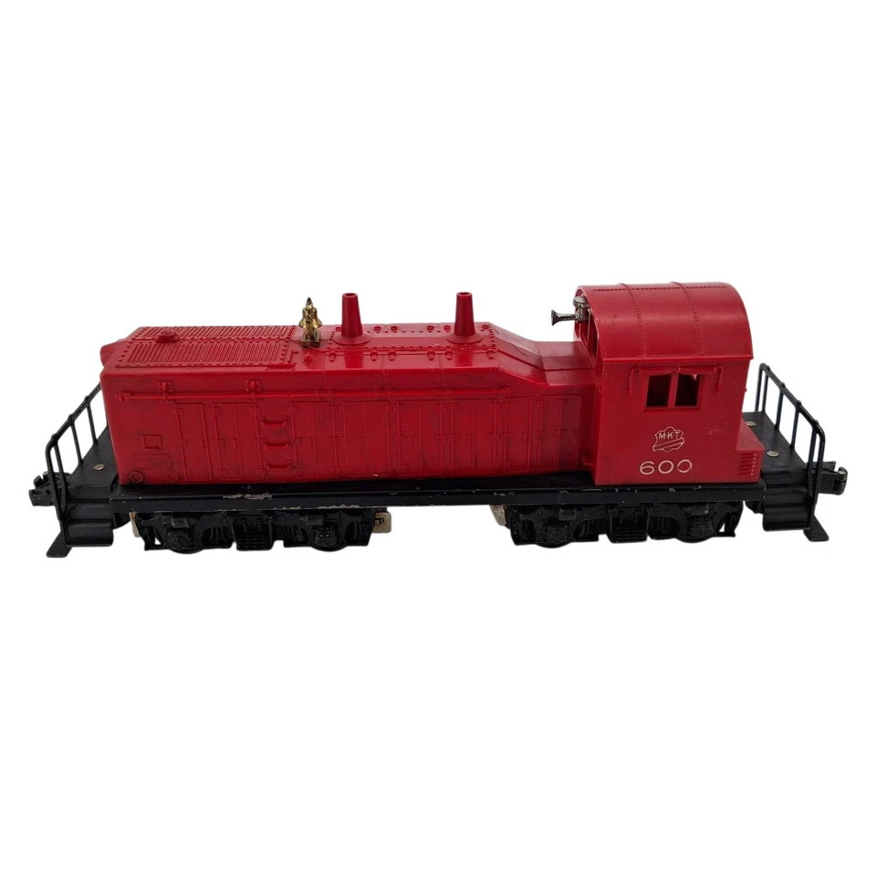 Lionel Postwar MKT #600 Switcher Diesel Engine 027 Black Frame Tested Working - Image 4 of 4