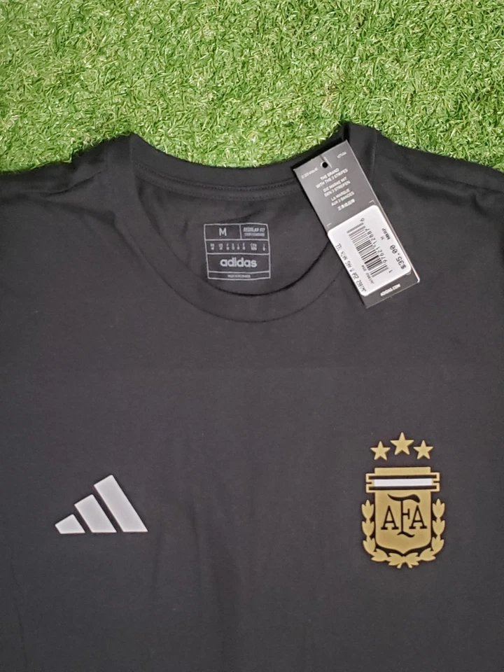 Men's Adidas Argentina National Team Crest Soccer T-Shirt Medium New NWT - Image 3 of 3