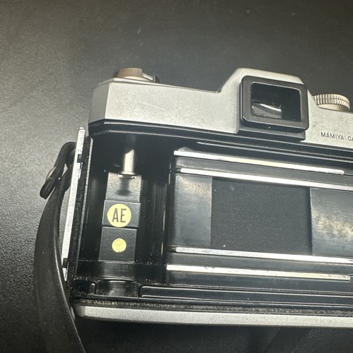 Mamiya/Sekor 500 DTL Camera With Lens - Picture 16 of 18
